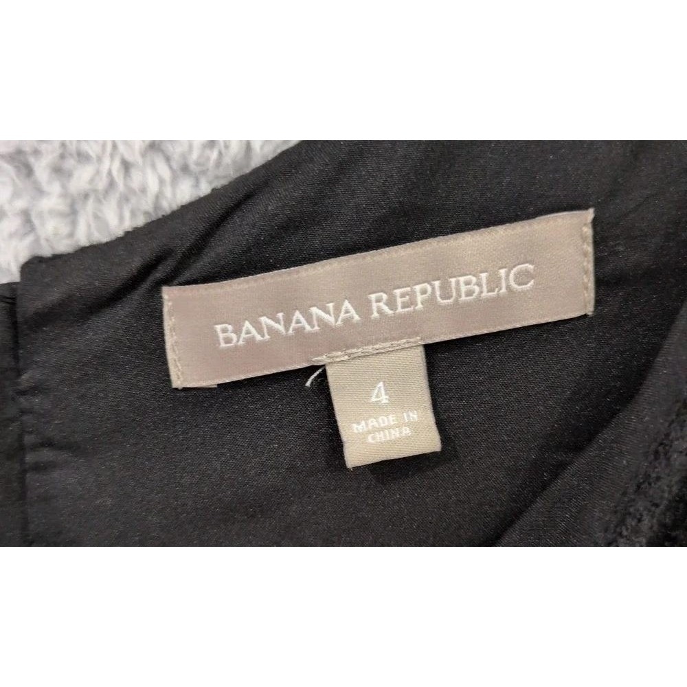 Banana Republic Women Dress 4 Black Minimalist Wool Blend Sleeveless V-Neck LBD - Picture 4 of 5